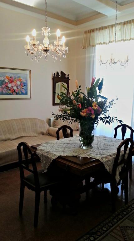 Casa Gabriella Apartment Syracuse Bilik gambar